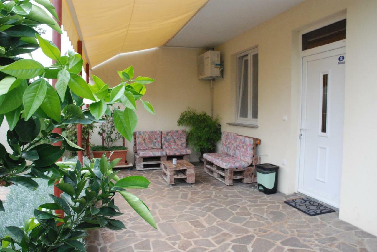 Apartmani Radin Rosini Exterior foto